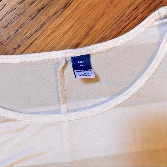 OLD NAVY 3-Pack bundle. Oversized Short Sleeve shirts size XL - Picture 6 of 7